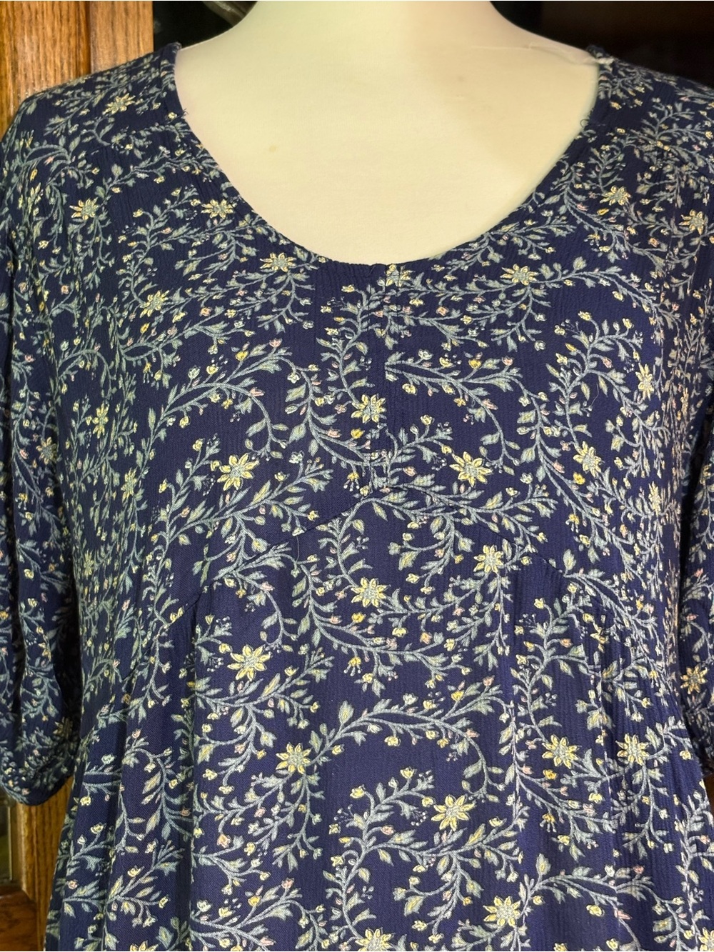 Adventures Navy Floral Tiered Swing Dress - Women's large - Picture 6 of 9